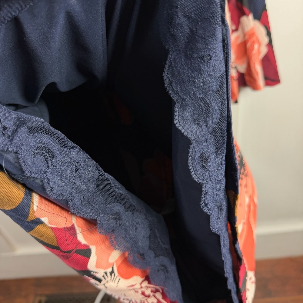 TRINA TURK Floral‎ Print Bell Sleeve Dress Navy Red Coral Size M - Picture 5 of 10
